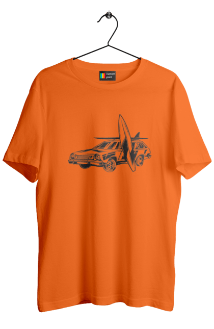 Футболка чоловіча з принтом "Машина з дошкою". Вінтаж, машина, ретро, серфінг. 2070702