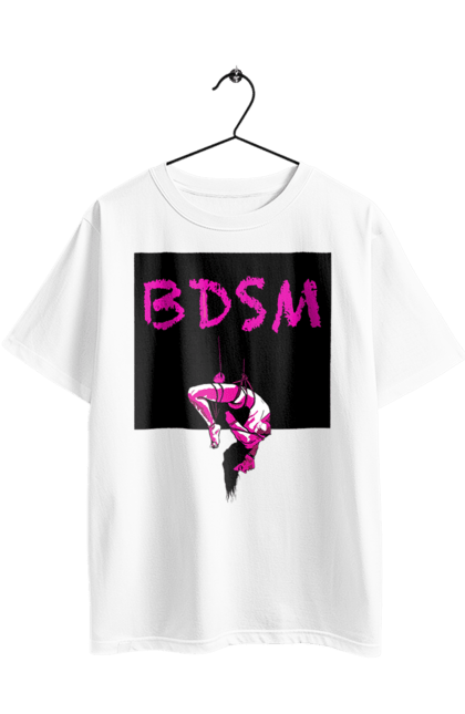 Oversized t-shirt with prints 15. Hanging. 2070702